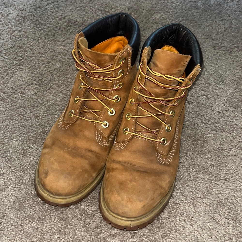 Worn timberland boots size 9